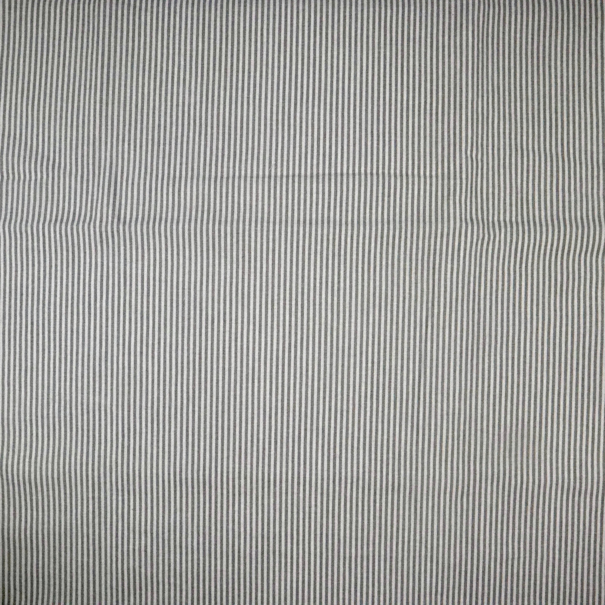 Skinny Subtle Gray & White Stripes - Quilting Cotton