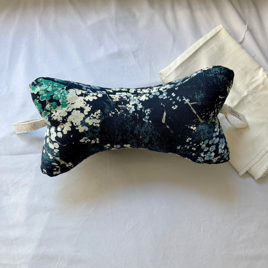 Squiggle Pillow - Cherry Blossom on Indigo
